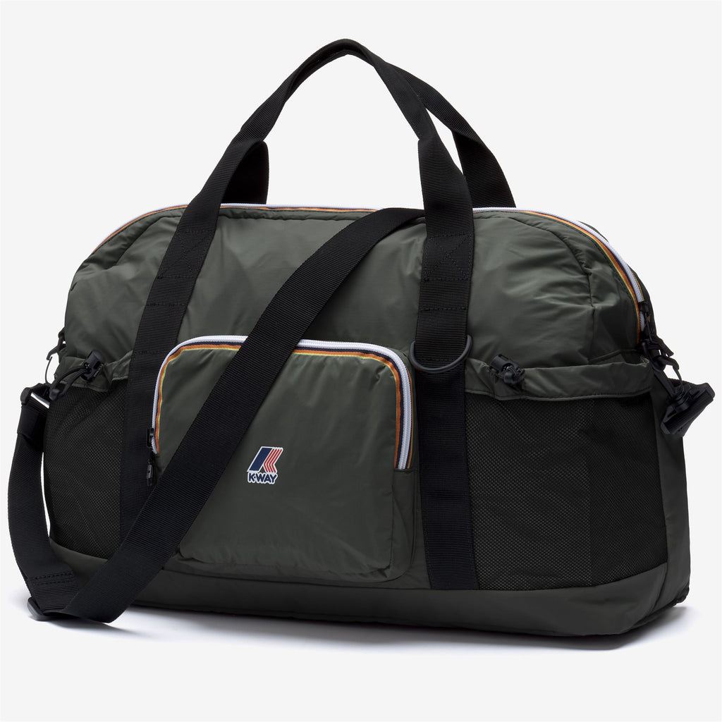 Bags_UNISEX_LE VRAI 4.0 MARCEL_Duffle_GREEN BLACKISH - Commercial 2