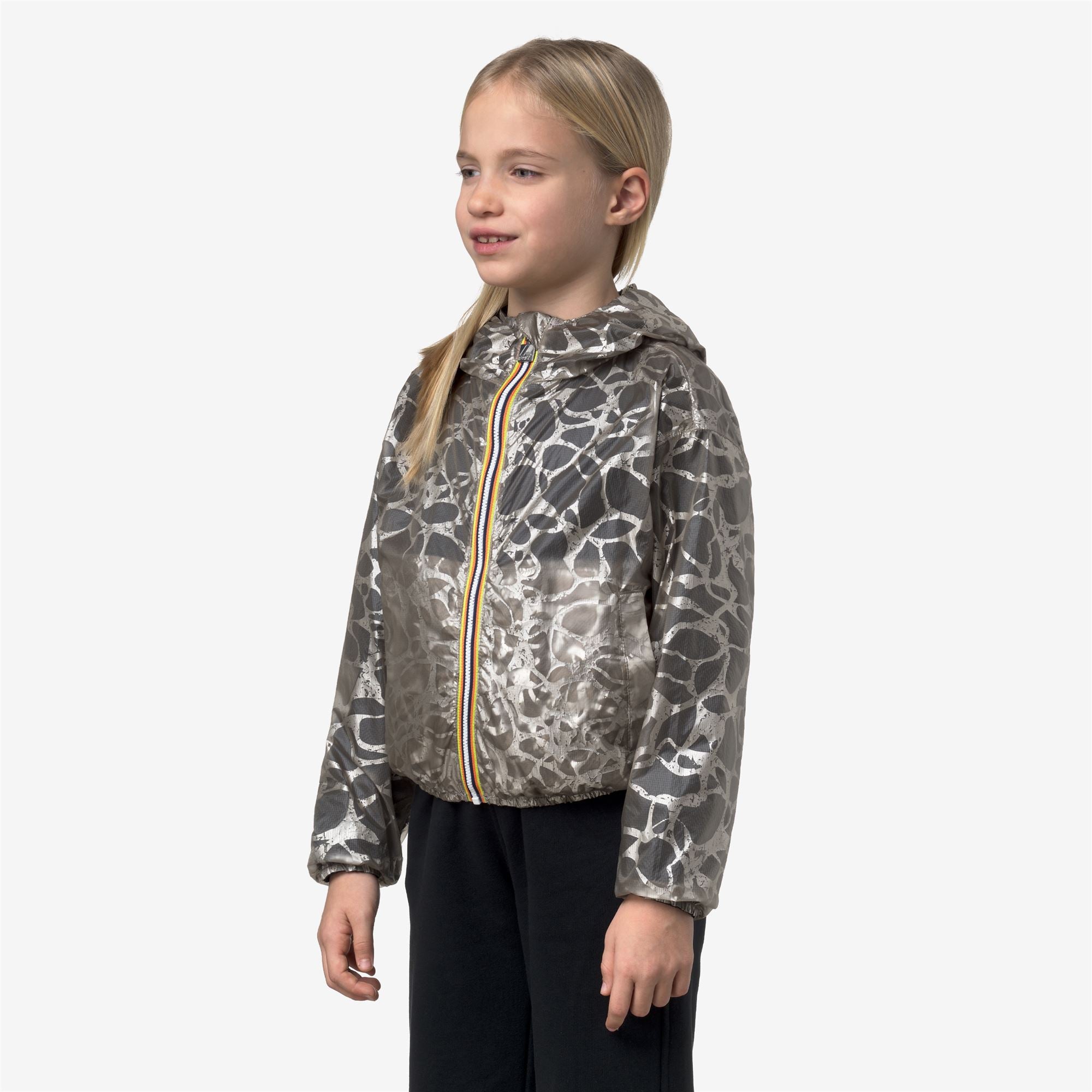 Jackets_Girl_P. LAURETTE SUPER LIGHT LAMI DOUBLE_Short_Beige Lt Laminated - Blue Depth - Commercial 5