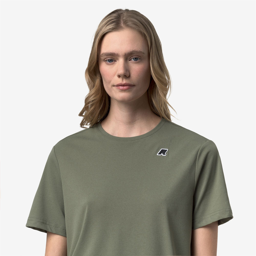 T-Shirts & Top_Unisex_SERGINE TRAVEL_T-Shirt_Green Lichen - Commercial 7
