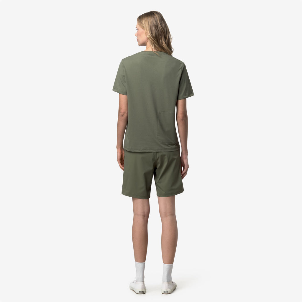 T-Shirts & Top_Unisex_SERGINE TRAVEL_T-Shirt_Green Lichen - Commercial 6