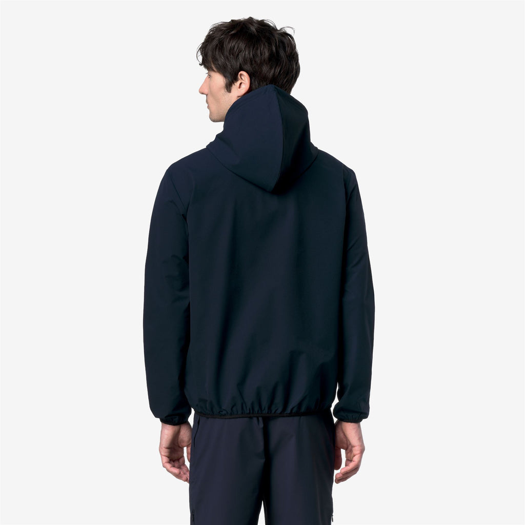 Fleece_Unisex_JOURNEER TRAVEL_Jacket_Blue Depth - Commercial 6