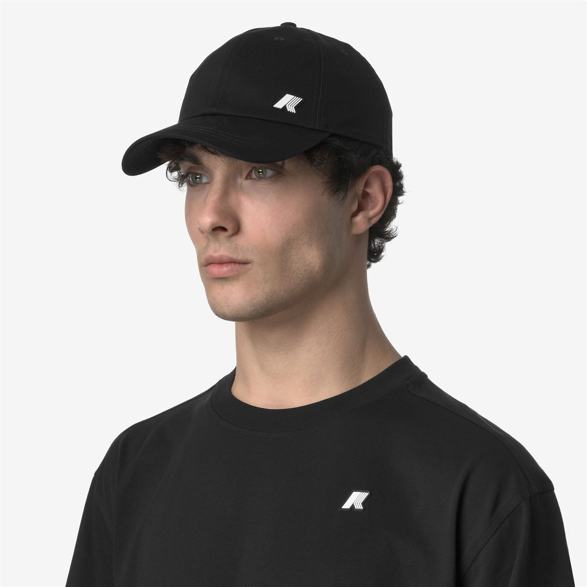 Headwear_UNISEX_ROB_Cap_Black Pure - Commercial 4