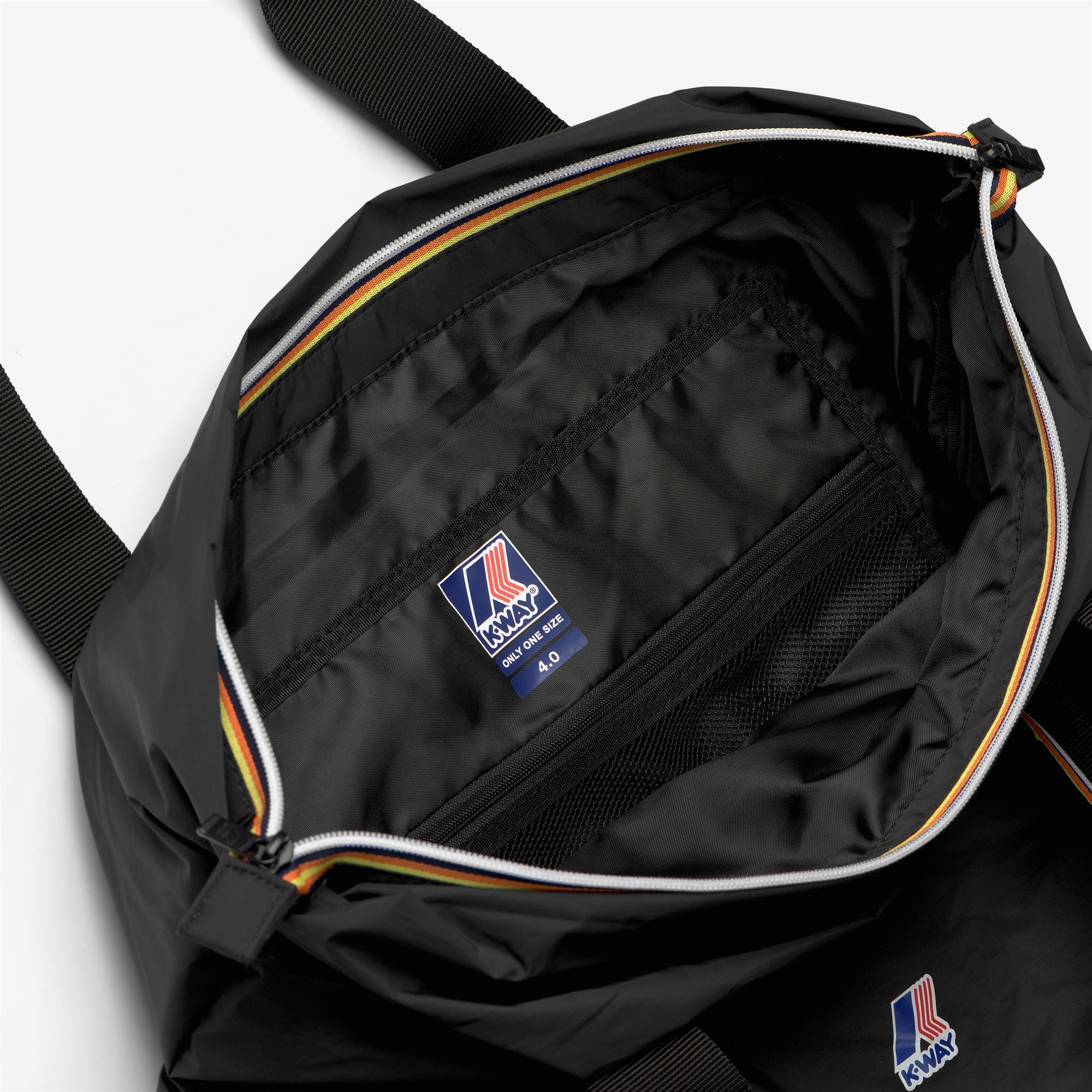 Bags_UNISEX_LE VRAI 4.0 JEA_Tote Bag_Black Pure - Commercial 3