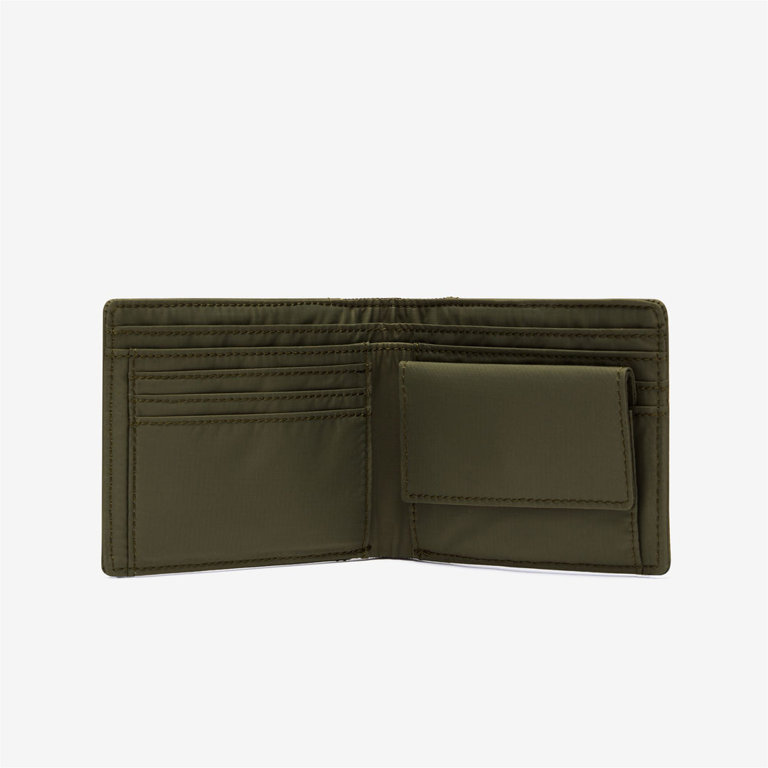 Small Accessories_UNISEX_LESCHELLE_Wallet_GREEN BLACKISH - DressedSide