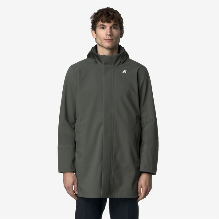 Jackets_MAN_DUKE BONDED_Mid_Green B -Blue Depth - DressedBack