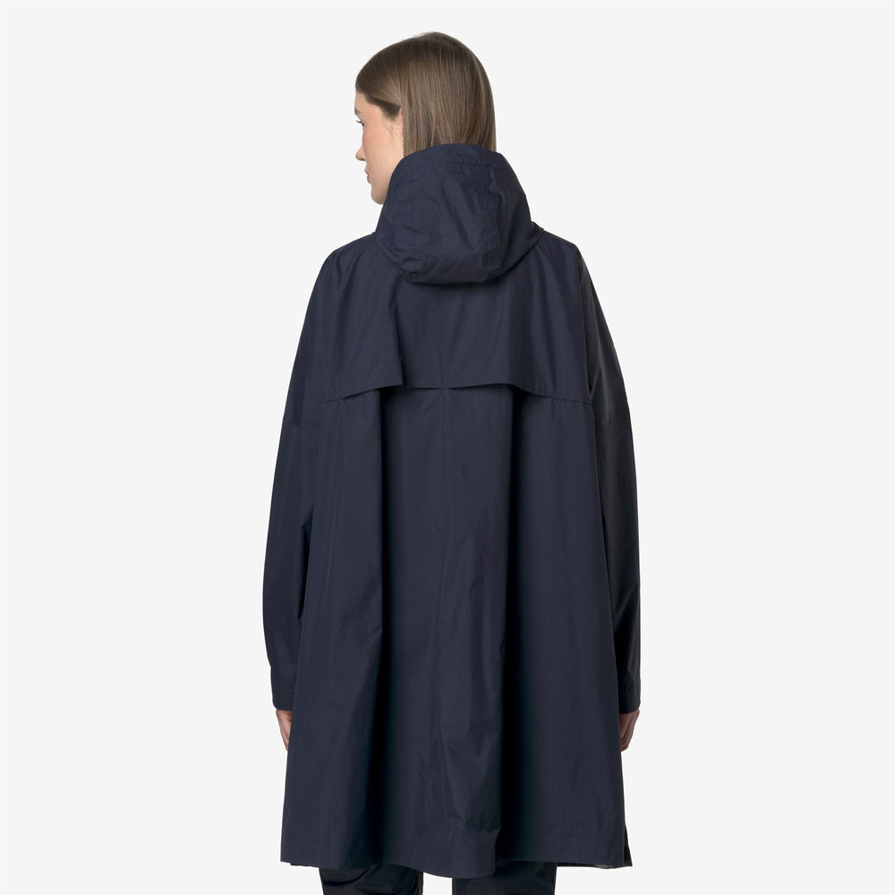 Jackets_UNISEX_LE VRAI 4.0 FORTUNE_Poncho_Blue Depth - DressedFrontDouble