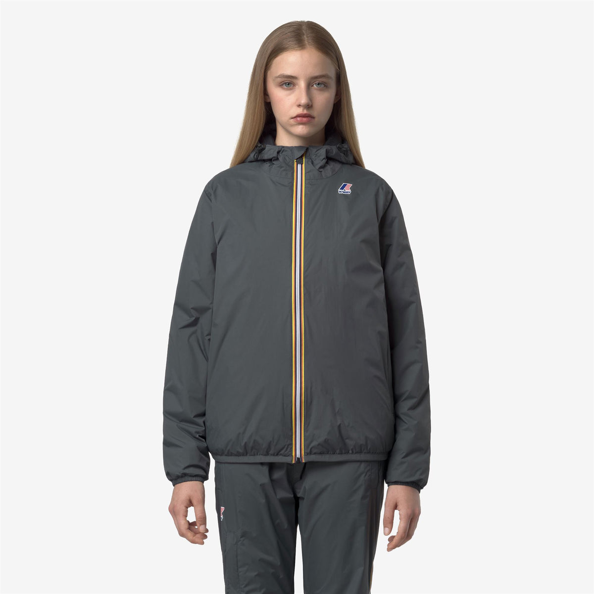Jackets_UNISEX_LE VRAI 4.0 CLAUDE WARM_Mid_Grey Shadow Dk - Commercial 2