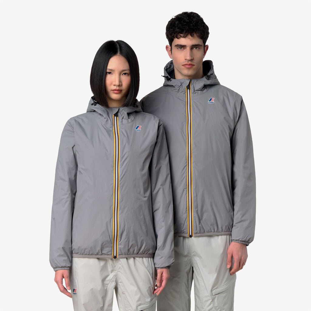 Jackets_UNISEX_LE VRAI 4.0 CLAUDE WARM_Mid_Grey Frost - Commercial 1
