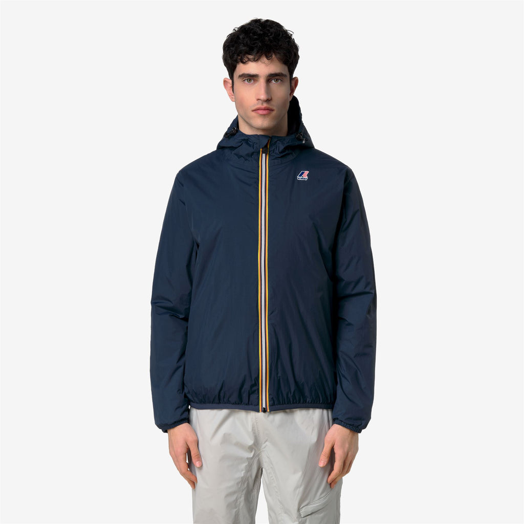 Jackets_UNISEX_LE VRAI 4.0 CLAUDE WARM_Mid_Blue Insignia - Commercial 2