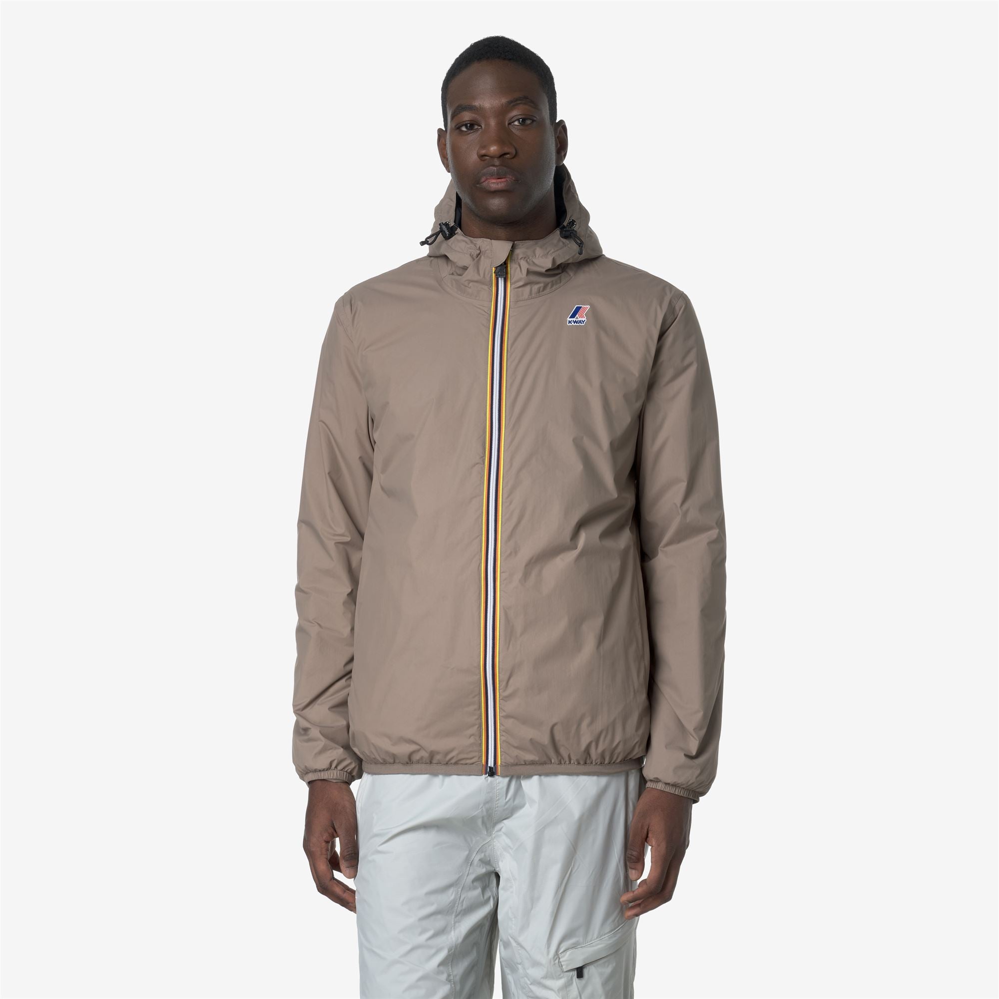 Jackets_UNISEX_LE VRAI 4.0 CLAUDE WARM_Mid_Beige Taupe - Commercial 4