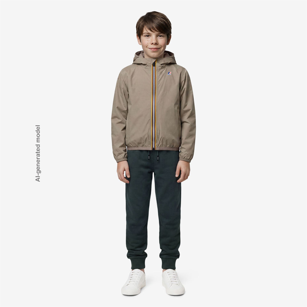 Jackets_KID UNISEX_P. LE VRAI 4.0 CLAUDE_Mid_Beige Taupe - Commercial 7