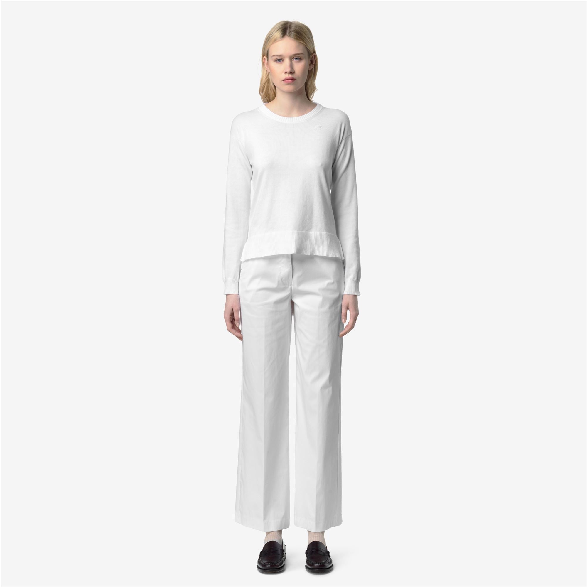 Pants_WOMAN_TYA TWILL TECH_Chino_White - Commercial 4