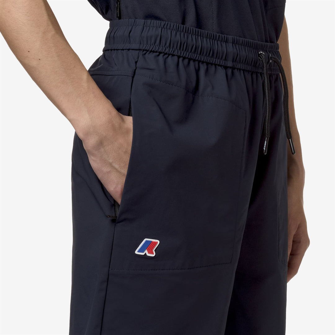 NESTY TRAVEL - Shorts - Sport  Shorts - UNISEX - BLUE DEPTH