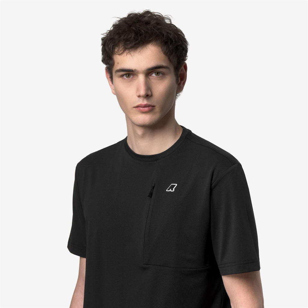 T-Shirts & Top_Man_AUTHION_T-Shirt_Black Pure - Commercial 7