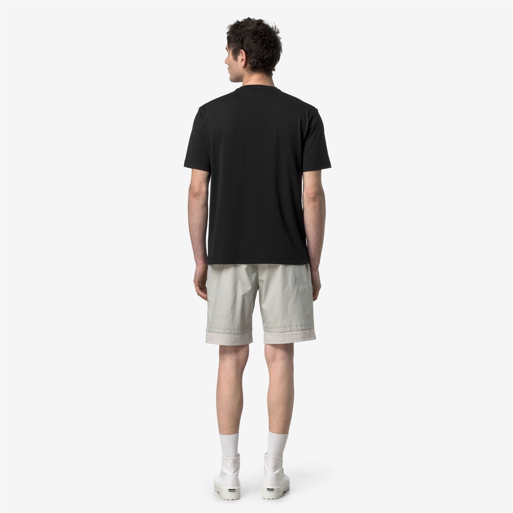 T-Shirts & Top_Man_AUTHION_T-Shirt_Black Pure - Commercial 6