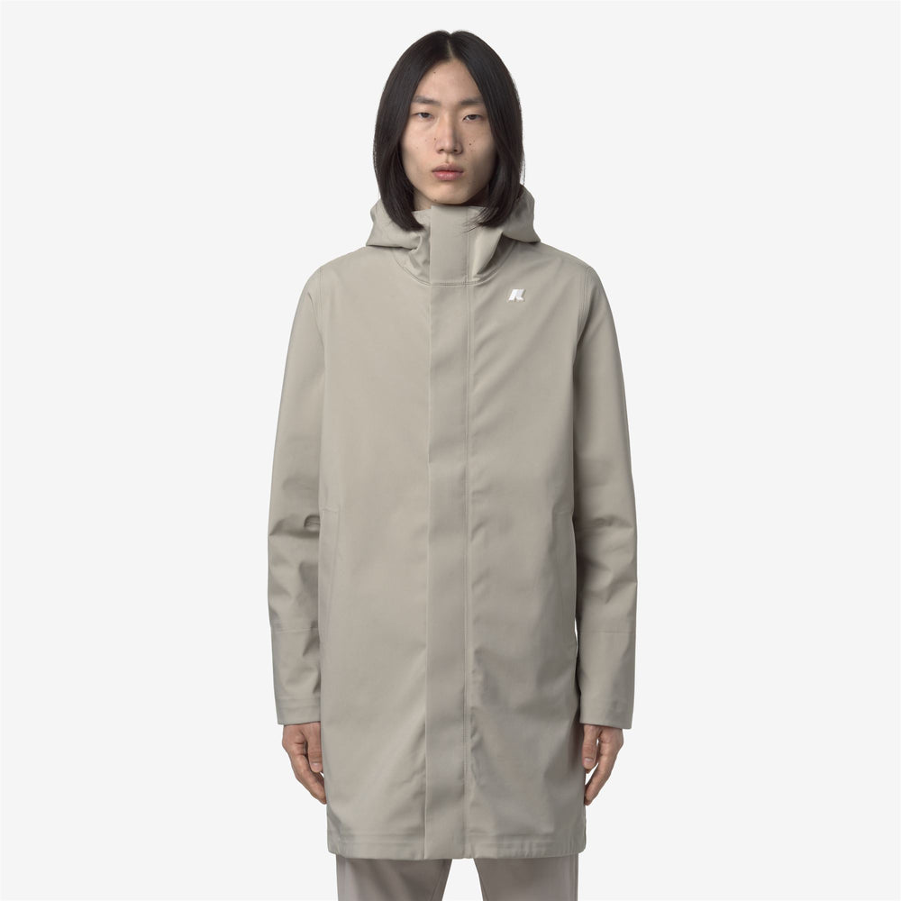 Jackets_MAN_THOMAS BONDED_Long_Beige Cashmere - Blue Depth - DressedBack