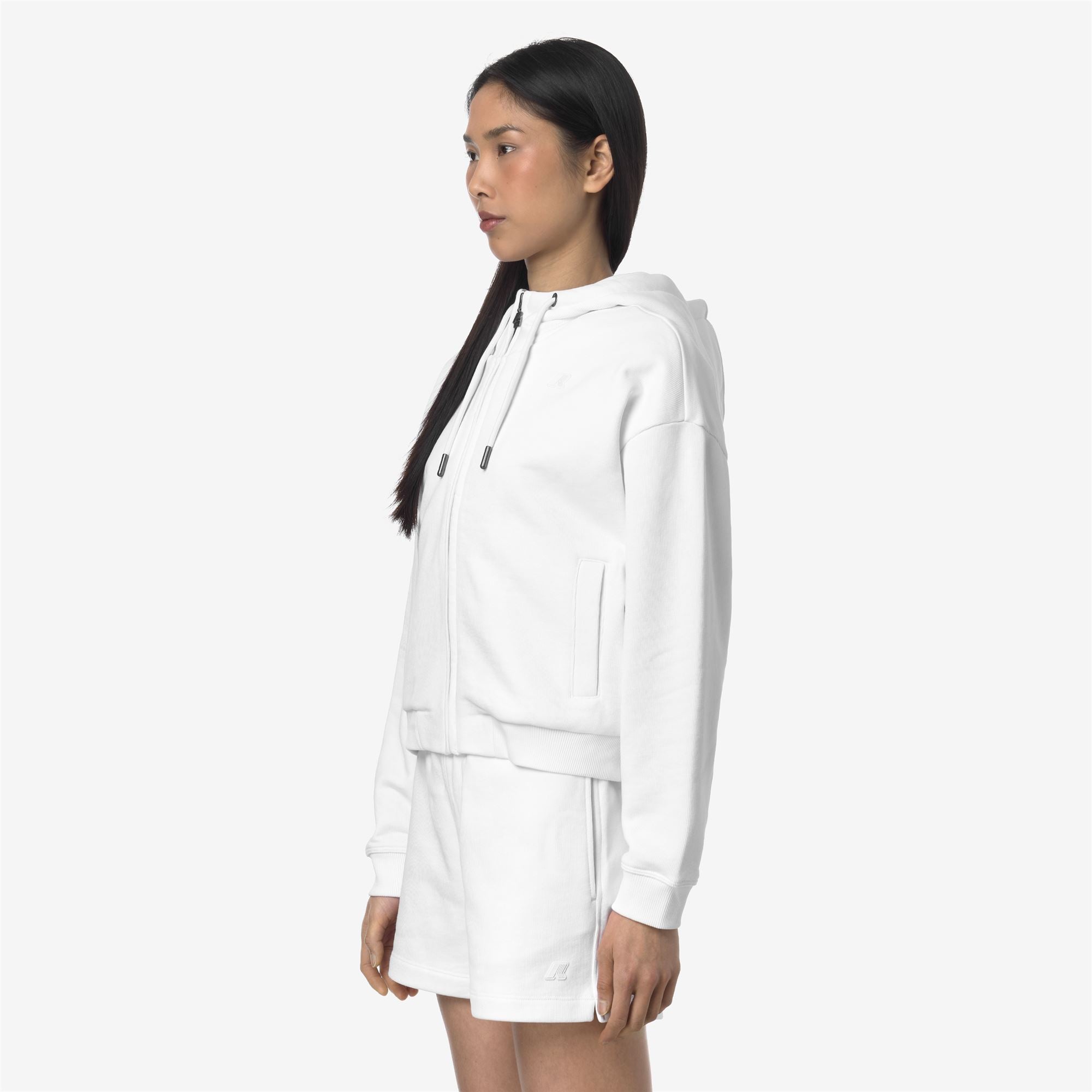 Fleece_WOMAN_ARWEN FRENCH TERRY_Jacket_White - Commercial 5