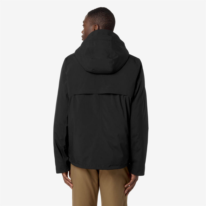 Jackets_MAN_JACKEN BONDED PADDED_Short_Black Pure - DressedFrontDouble