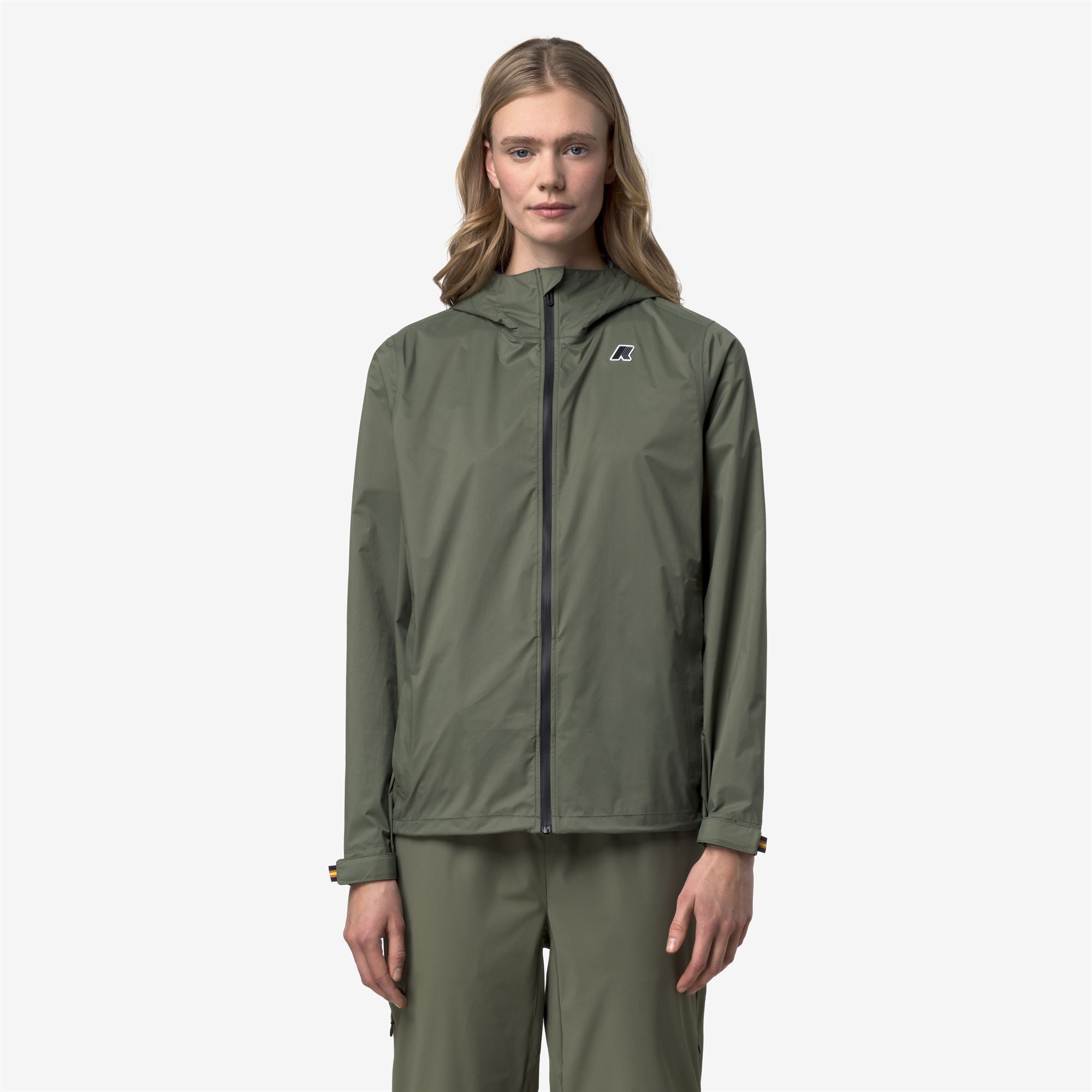 Jackets_Unisex_CHARMAIN TRAVEL_Mid_Green Lichen - Commercial 4