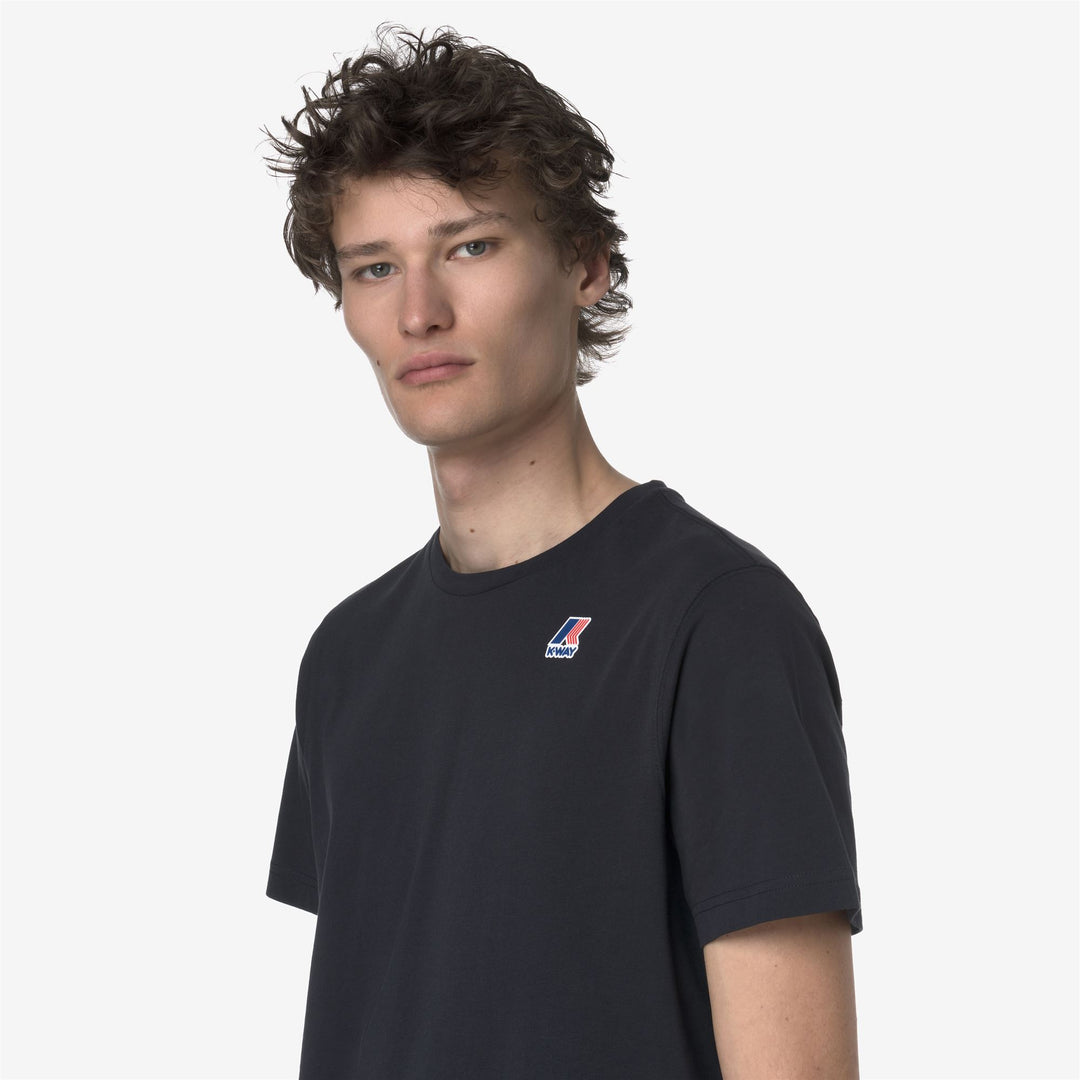 T-Shirts & Top_UNISEX_LEONIDE_T-Shirt_Blue Depth - DetailDouble