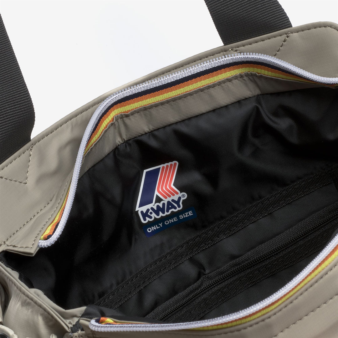 Bags_WOMAN_AISY_Tote Bag_Green Oak - DressedSide