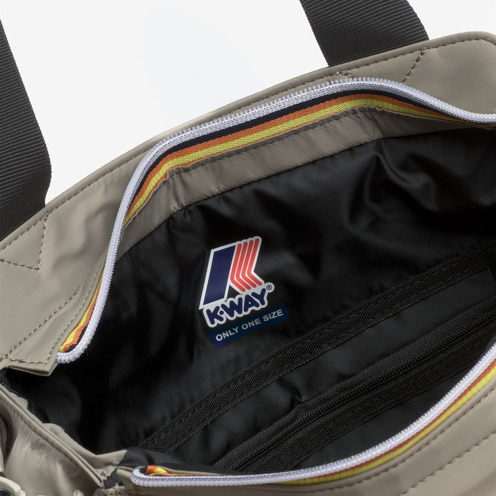 Bags_WOMAN_AISY_Tote Bag_Green Oak - DressedSide