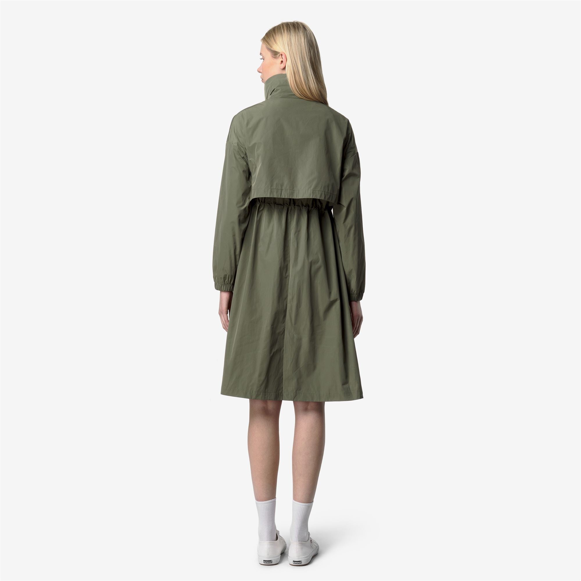 Jackets_WOMAN_AUBE MEMORY TOUCH_Long_Green Lichen - Commercial 6