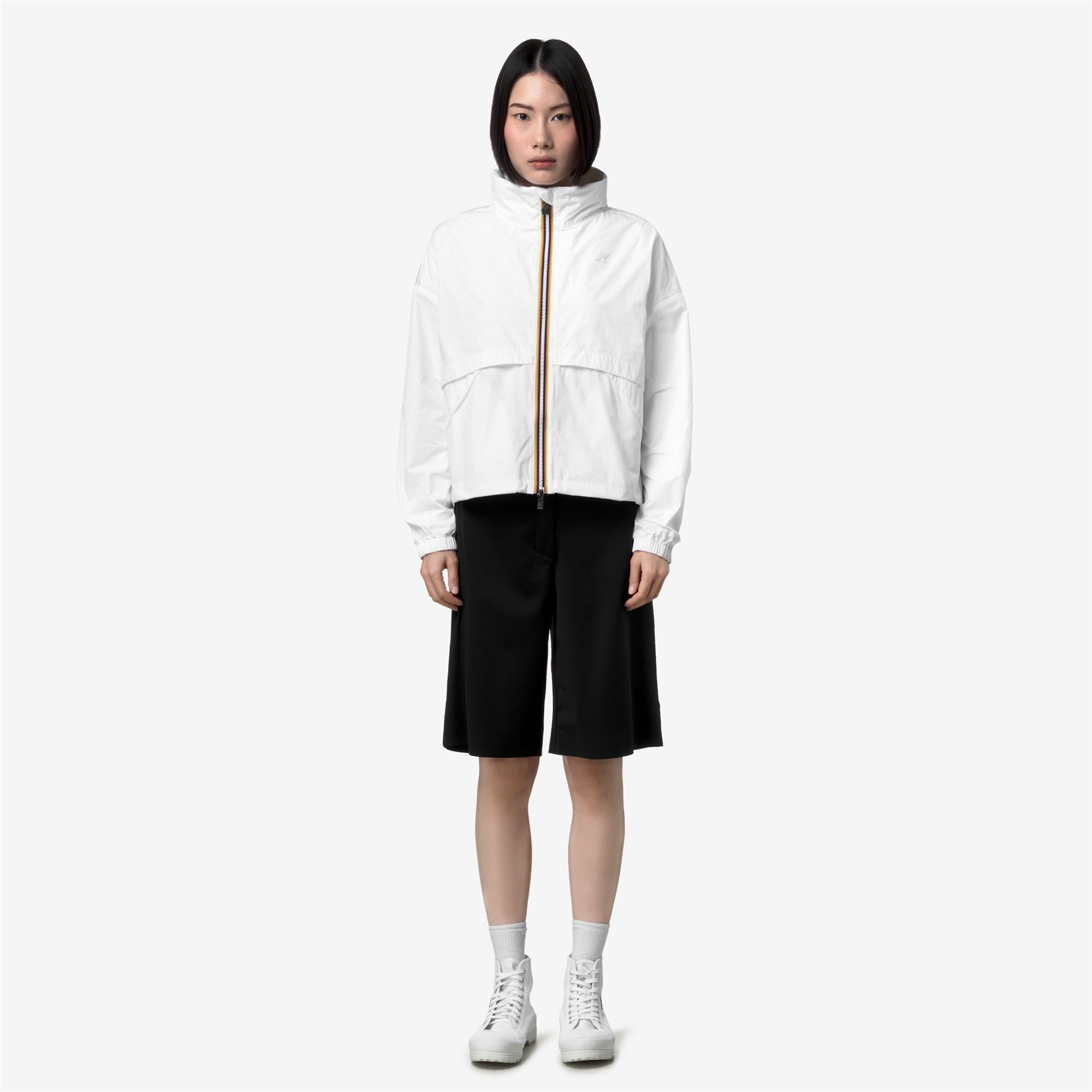 Jackets_Woman_AUBETTE MEMORY TOUCH_Short_White - White - Commercial 4
