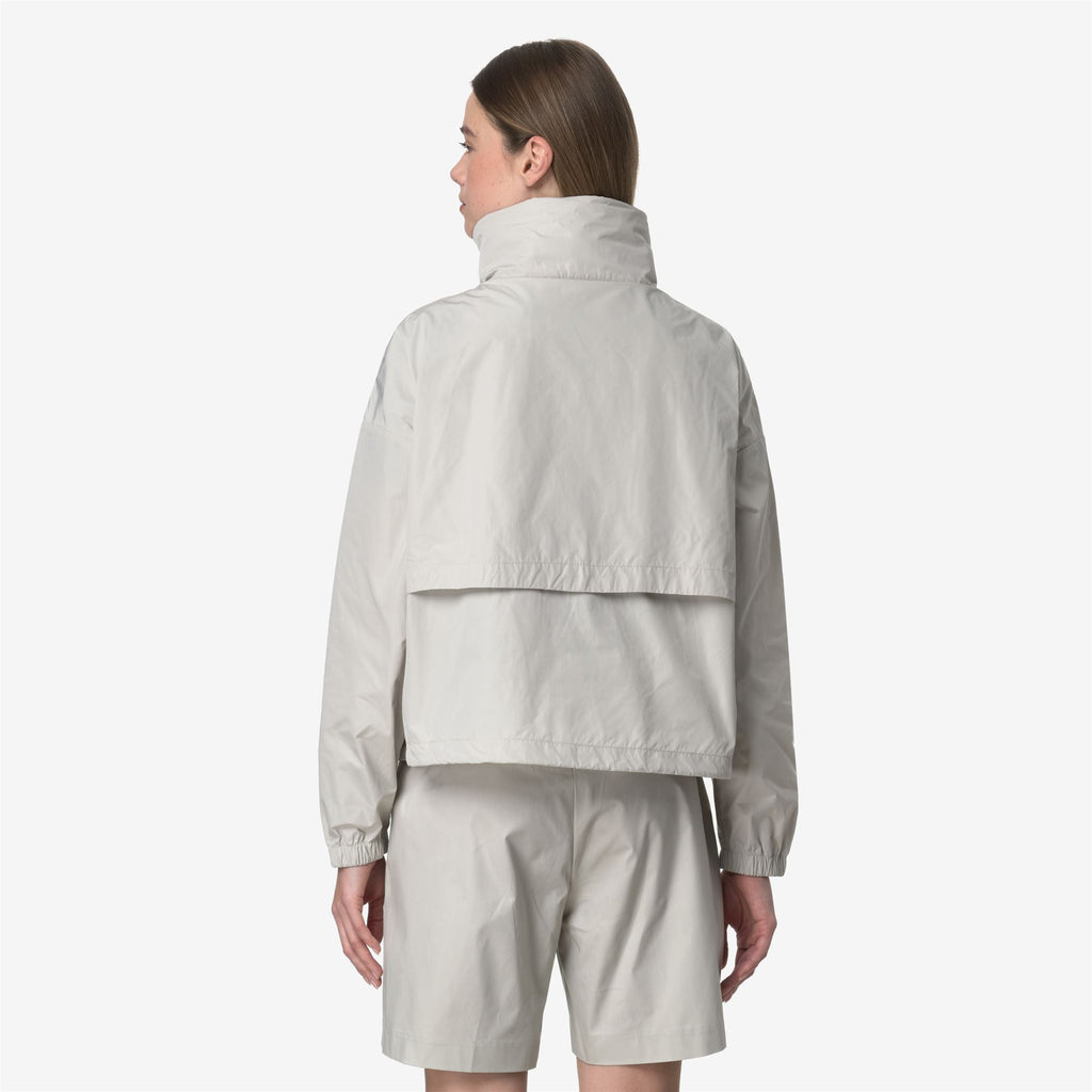 Jackets_WOMAN_AUBETTE MEMORY TOUCH_Short_BEIGE LT - Commercial 6