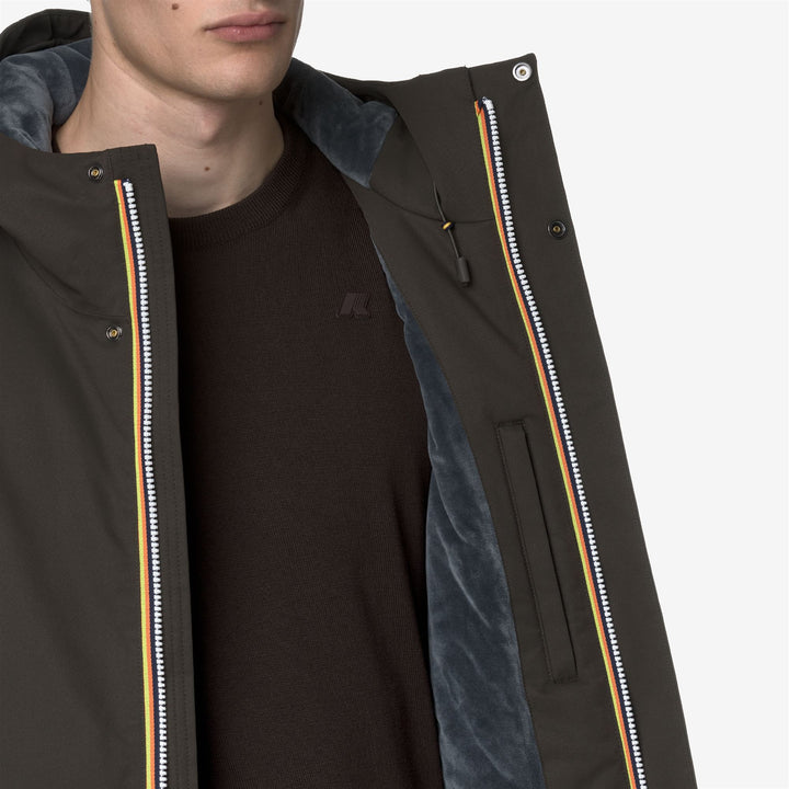 Jackets_MAN_JARNO TWILL MARMOTTA_Short_Black Olive - Blue Airforce - DetailDouble