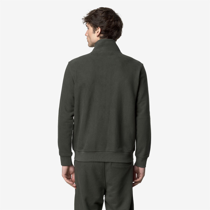 Fleece_MAN_FINN HEAVY FLEECE_Jacket_GREEN BLACKISH - DressedFrontDouble
