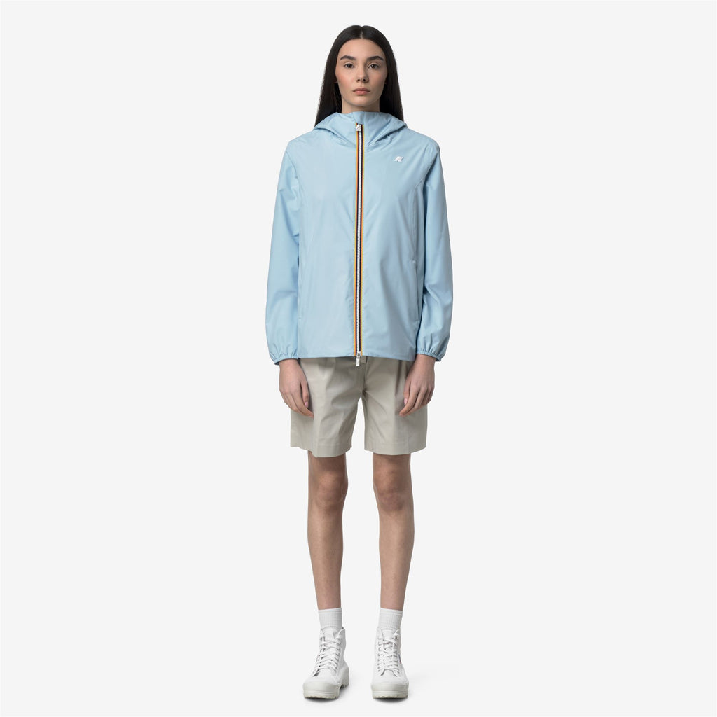 Jackets_Woman_MARGUERITE STRETCH POLY JERSEY_Mid_Blue Dream - Commercial 4