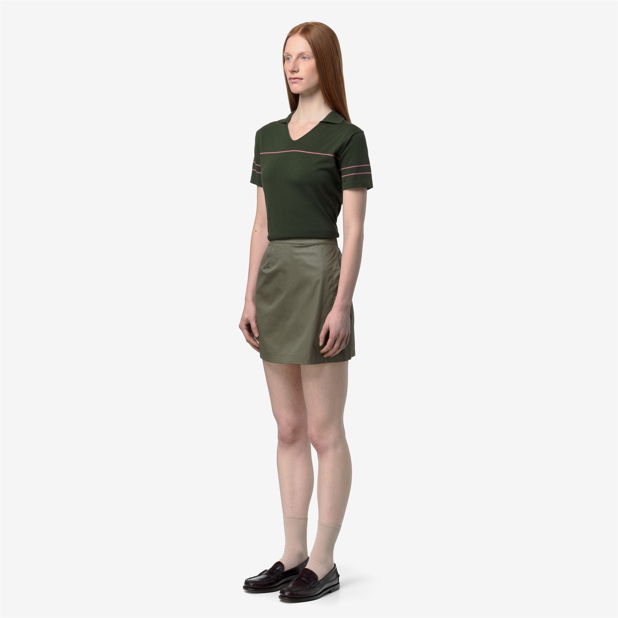Shorts_Woman_LAMANDIE SHINY COTTON_Sport Shorts_Green Lichen - Commercial 5