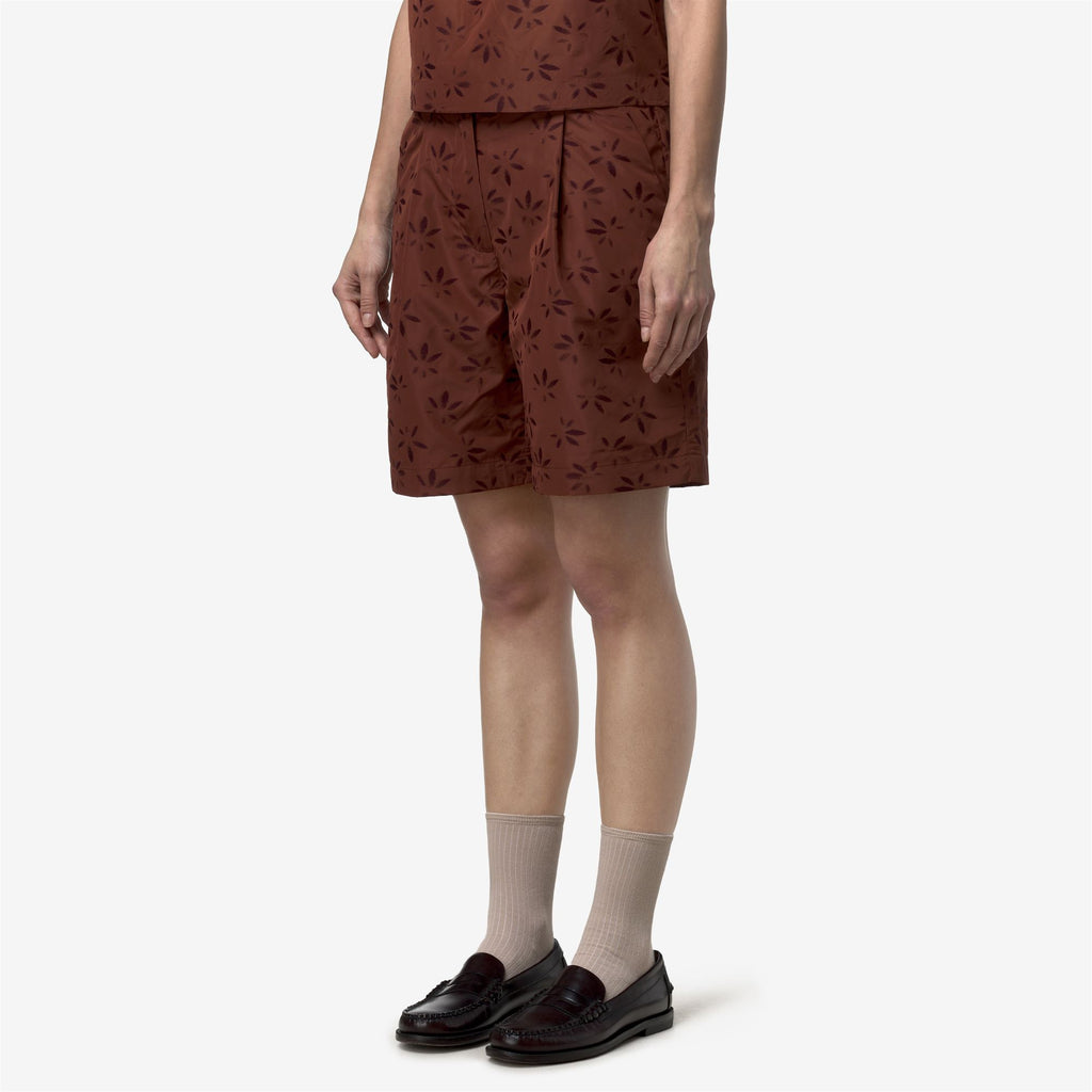 Shorts_Woman_LAROSE EMBY JACQUARD_Sport Shorts_BROWN - VIOLET JACQUARD - Brown Reddish - Violet Burnished - Commercial 5