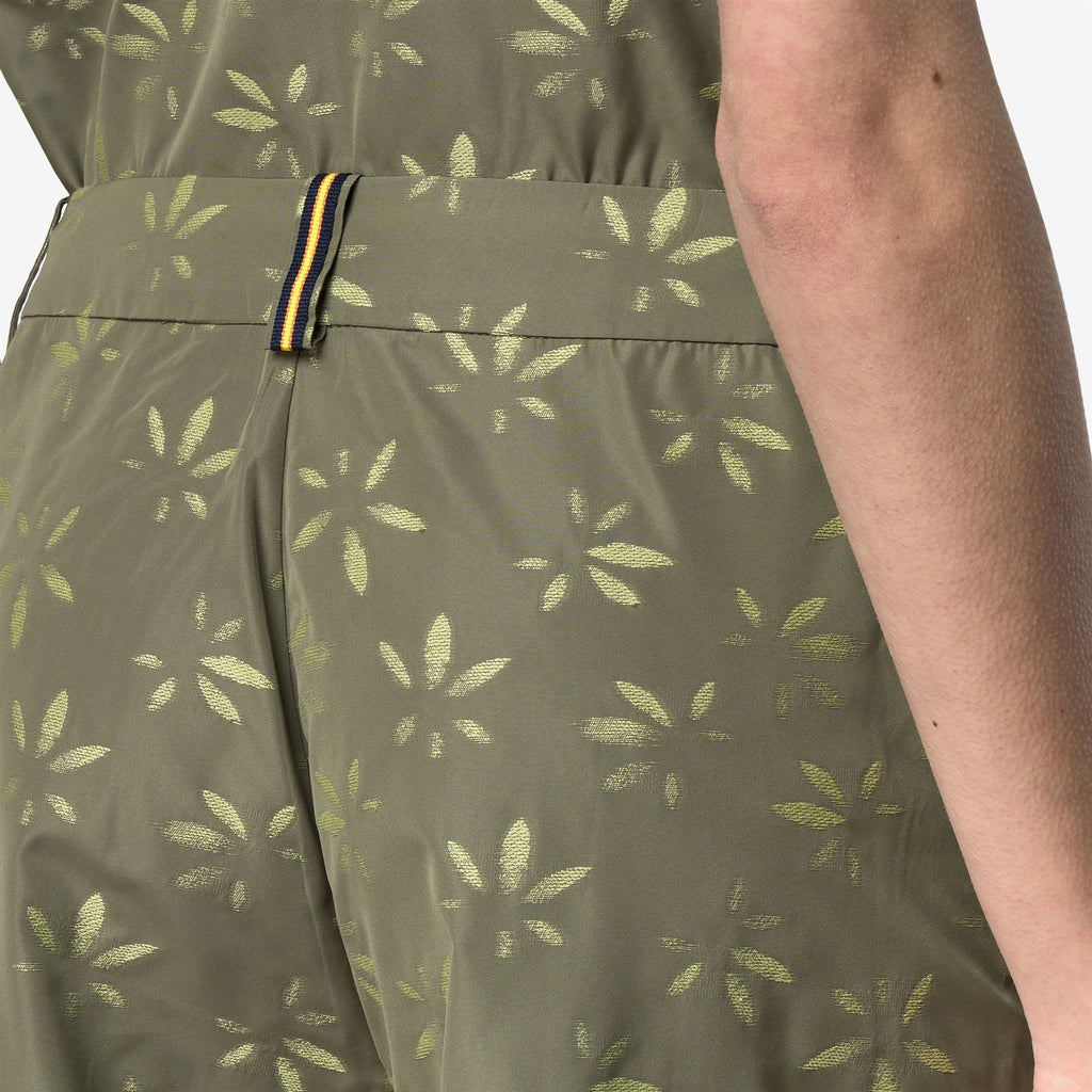 Shorts_Woman_LAROSE EMBY JACQUARD_Sport Shorts_GREEN - LIME JACQUARD - Green Lichen - Green Dk Lime - Commercial 7