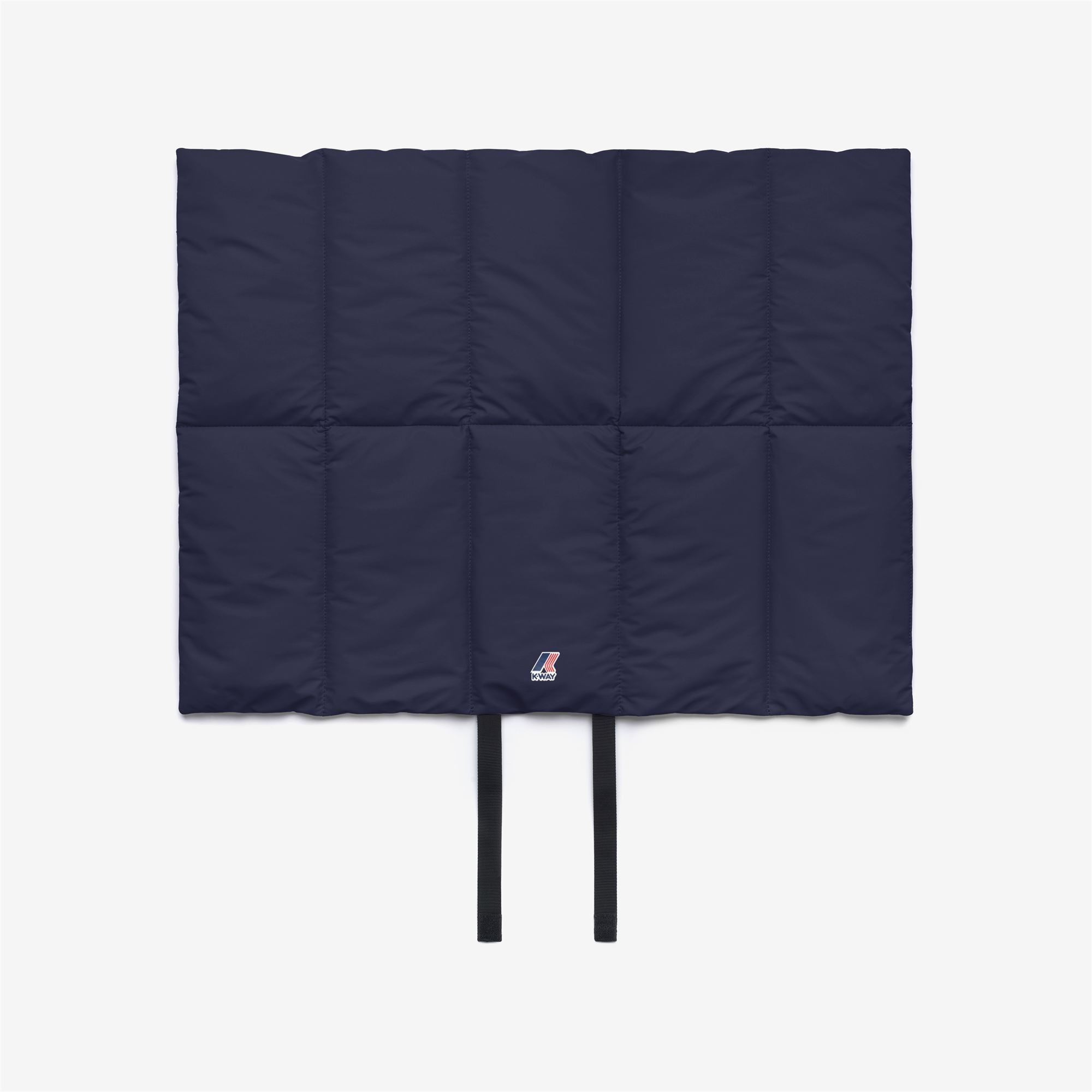 Blankets_UNISEX_BALTO_Blanket_Blue Deep Cobalt - Commercial 1