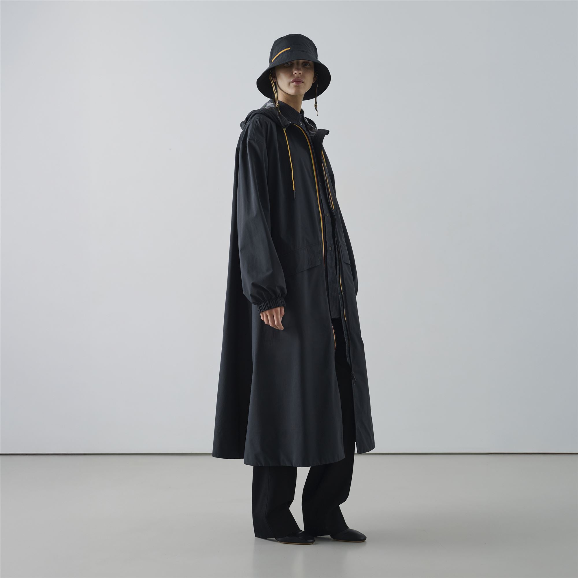 Jackets_WOMAN_ PRADEL SOEUR_Long_Black Sand - Commercial 2
