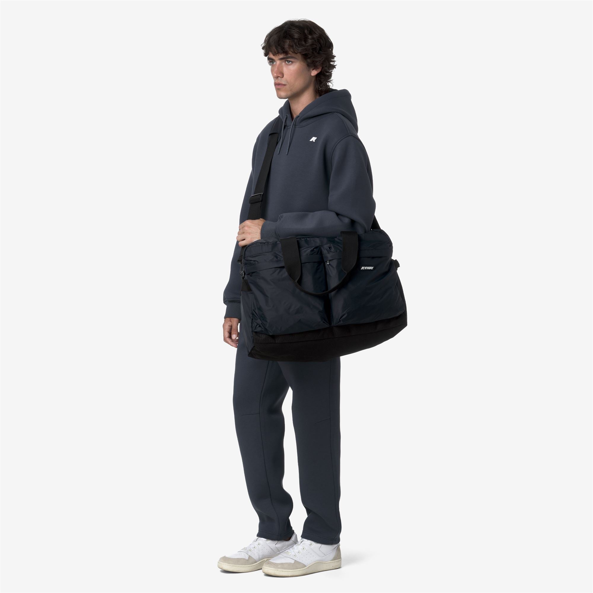 Bags_UNISEX_ARDELU_Duffle_Blue Depth - Commercial 5