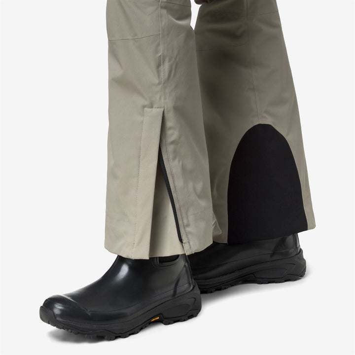 Pants_WOMAN_LURA 2L TWILL_Sport Trousers_Green Oak - DetailDouble