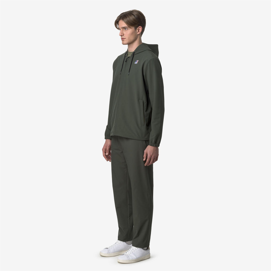 LE VRAI VIKTOR - Pants - Sport Trousers - UNISEX - GREEN BLACKISH